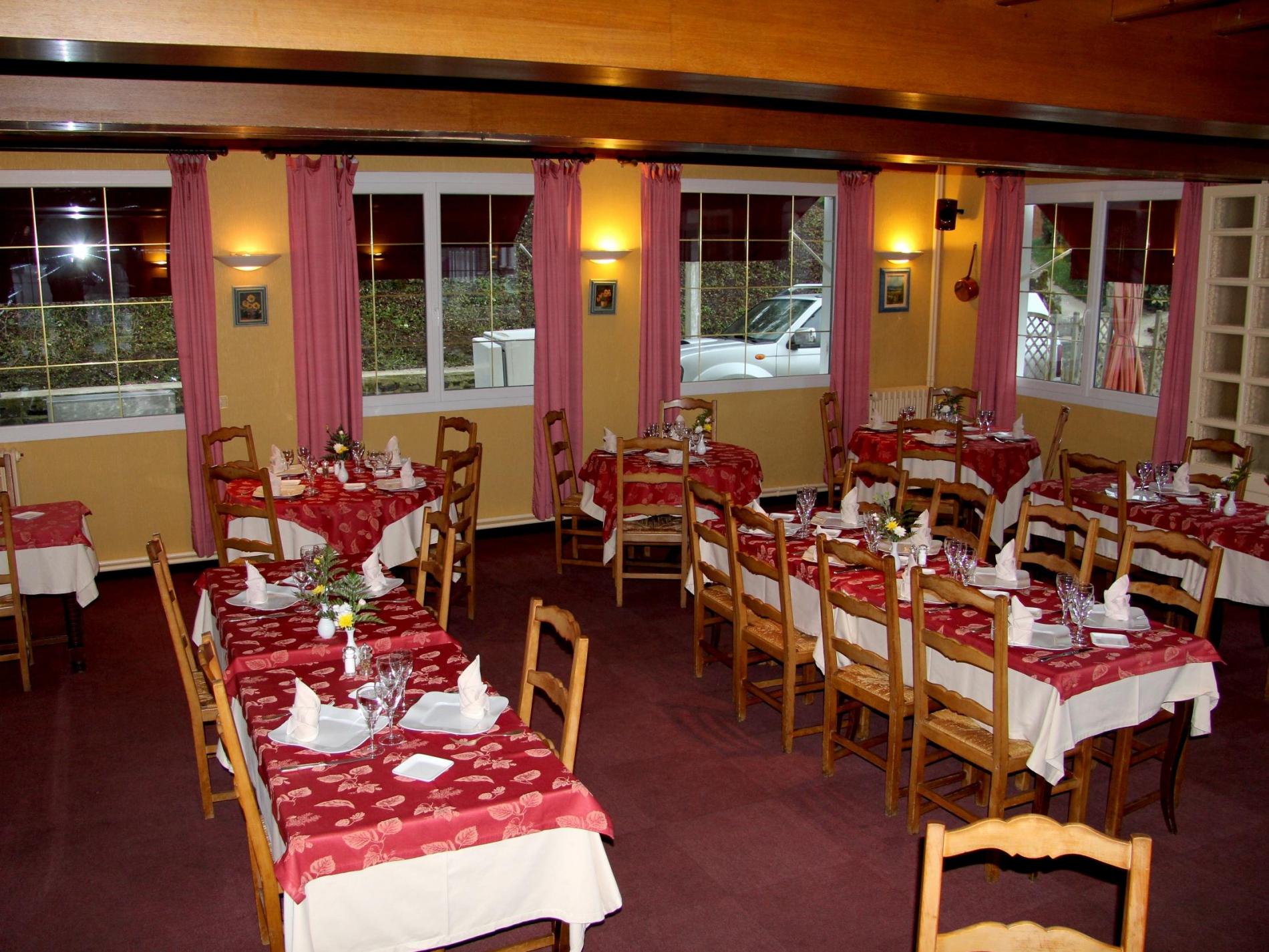 Restaurant à Pont d'Ouilly